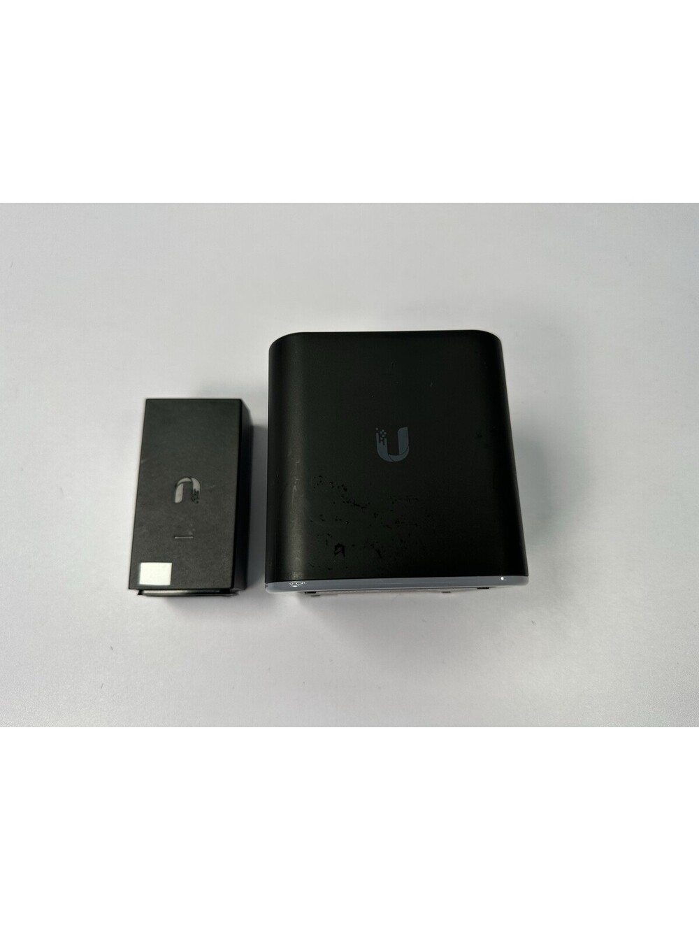 Ubiquiti airCube ISP ACB-ISP WiFi Router PoE Injector Factory Reset Tested
